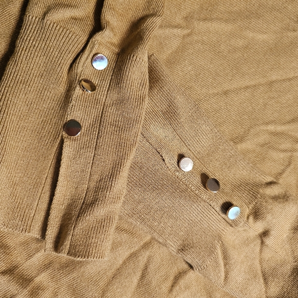 Premise Mustard Long Sleeve Top - Picture 4 of 5